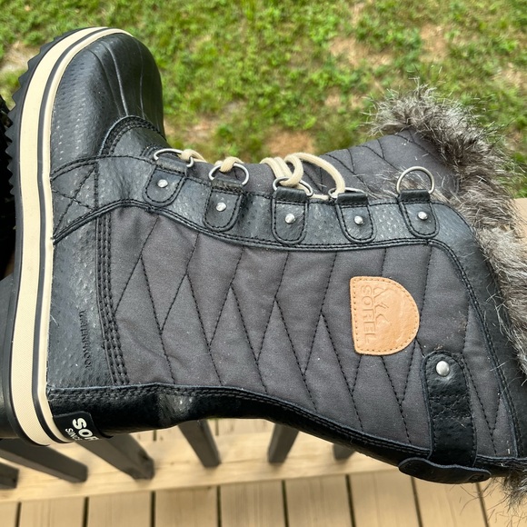 Sorel Tofino Faux Fur Lined Waterproof Boot Women’s Size 9.5 - Picture 5 of 12